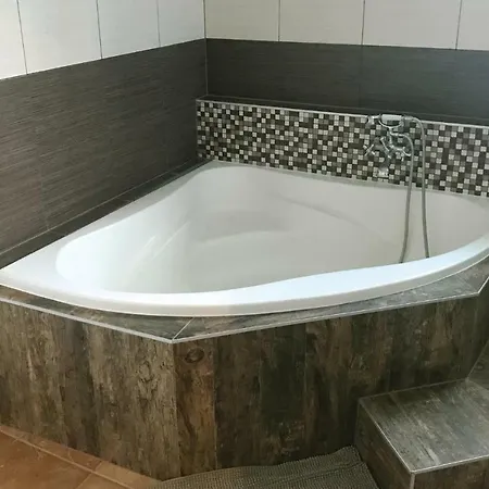 Four Bedroom Holiday In *