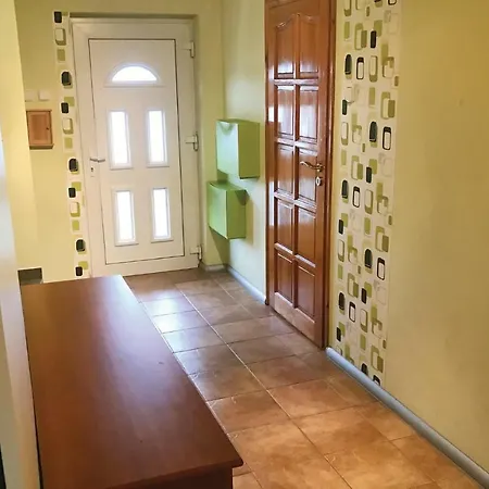 Four Bedroom Holiday In Ferienhaus *