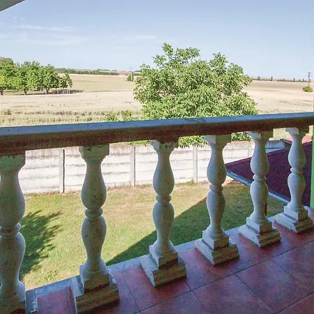 Four Bedroom Holiday In