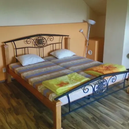 Four Bedroom Holiday In * Bodíky